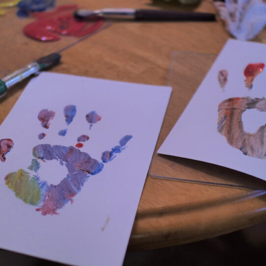 painted-handprints